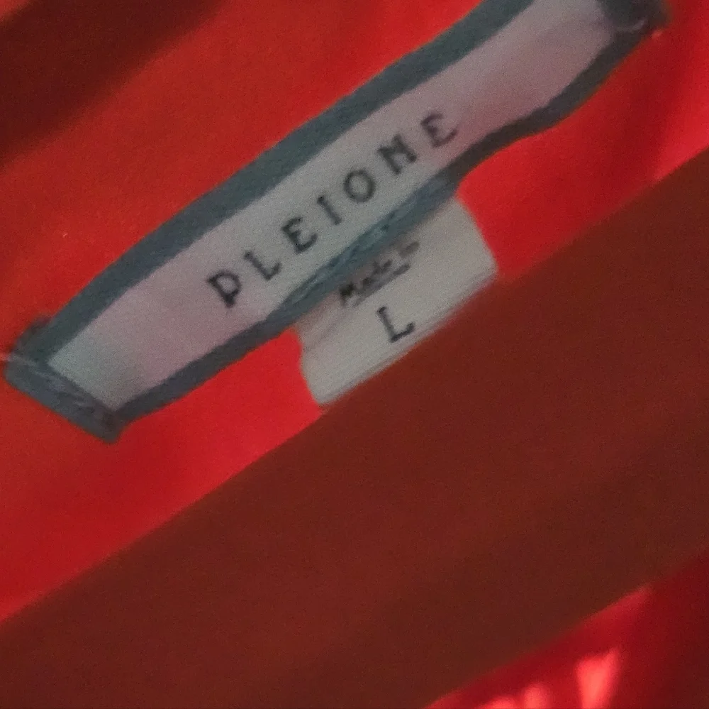 Pleione Vibrant Orange Sleeveless Blouse - Picture 4 of 4